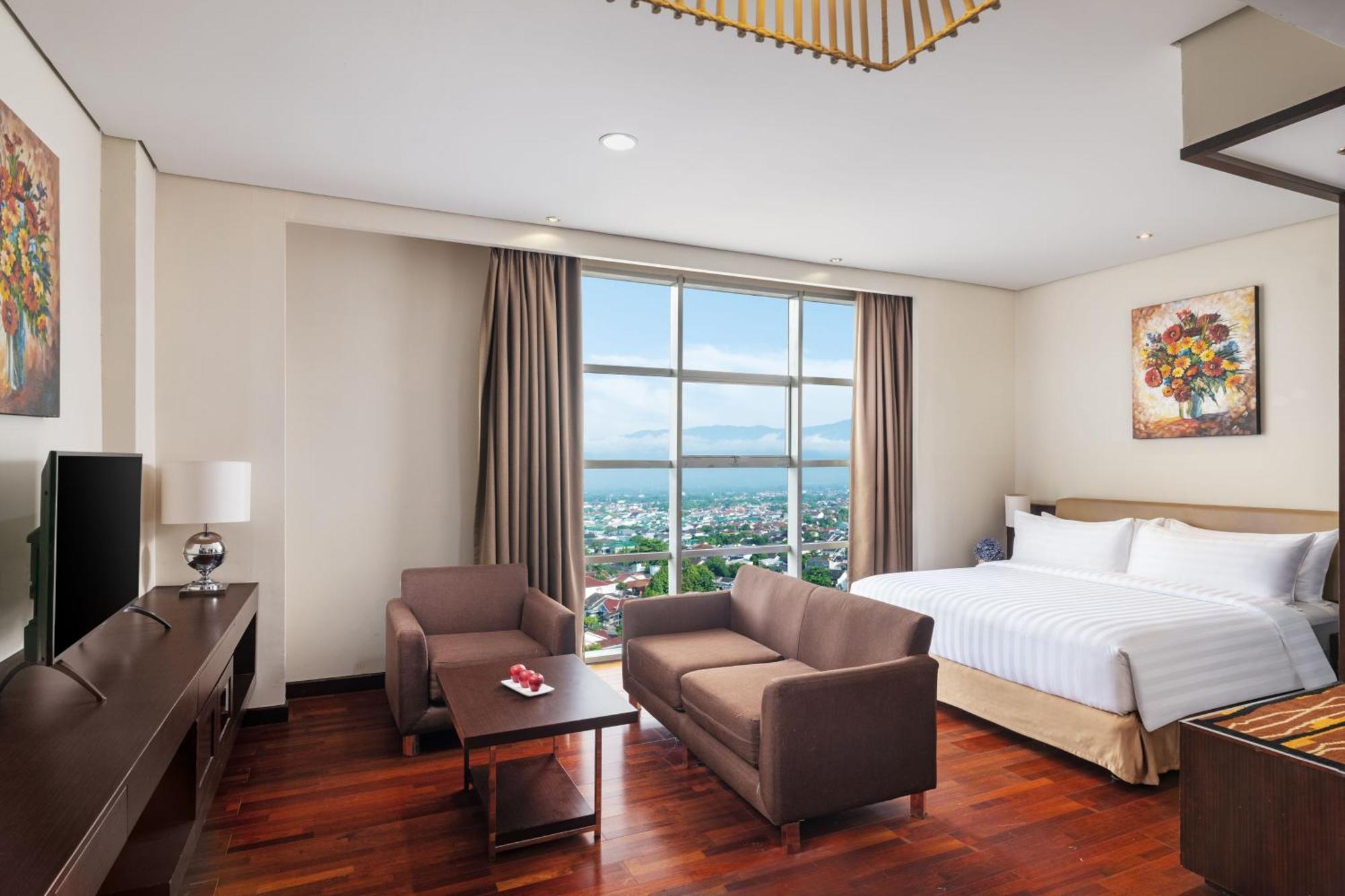 Aston Purwokerto Hotel & Conference Center Exteriör bild